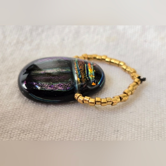 Bruce St. John Maher Purple Fused Glass Dichroic Scarab Pendant Gold Seed Beads - Picture 3 of 4